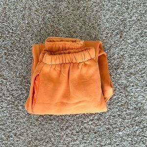 Edikted Orange Joni Sweatpants